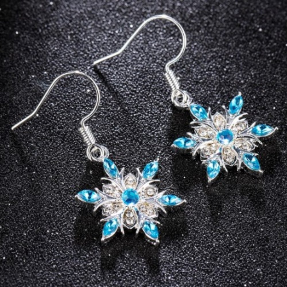 .926 Crystal Snowflake Earrings - Picture 3 of 5
